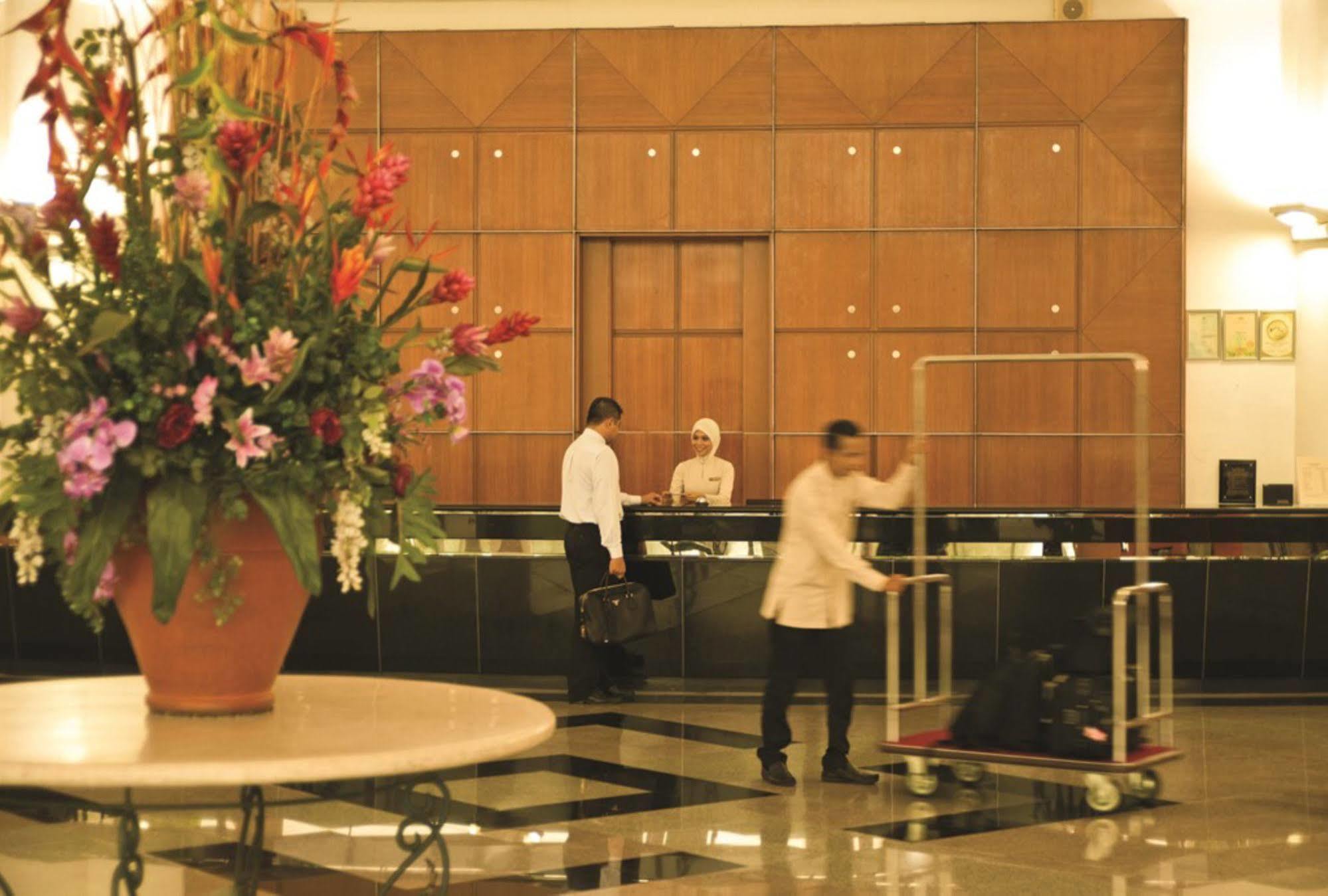 Rhr Hotel At Uniten Kajang Zewnętrze zdjęcie