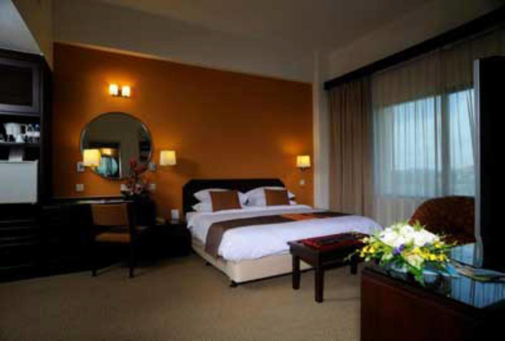 Rhr Hotel At Uniten Kajang Zewnętrze zdjęcie